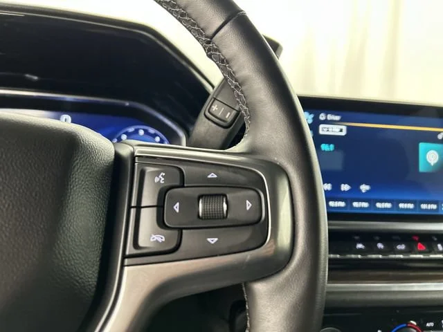 Used 2024 Summit White Chevrolet RST image 13