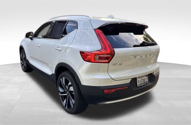 Used 2023 White Volvo Ultimate image 4