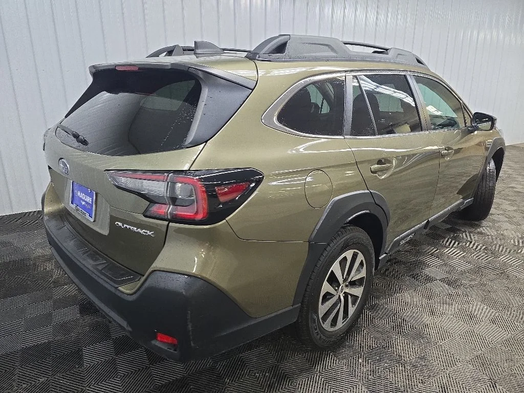 Used 2023 Brown Subaru Premium image 10