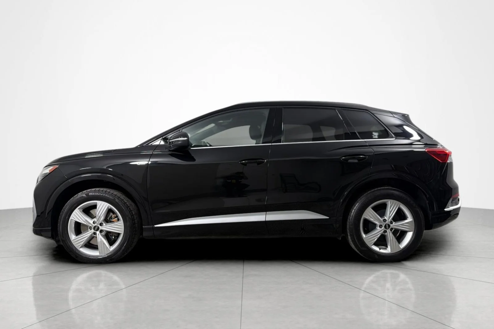 Used 2023 Mythos Black Metallic Audi Premium 50 quattro image 2