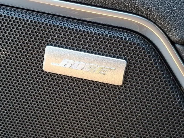 New 2026 Onyx Black GMC Elevation image 21