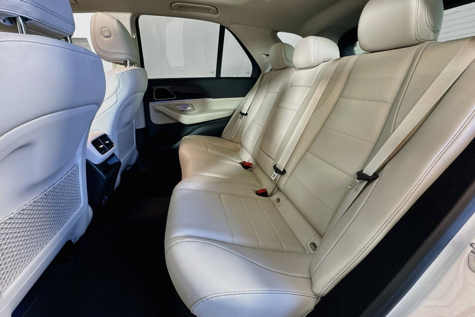 New 2026 Polar White Mercedes-Benz GLE 350 image 22