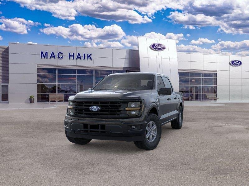 New 2026 Agate Black Metallic Ford XLT image 2