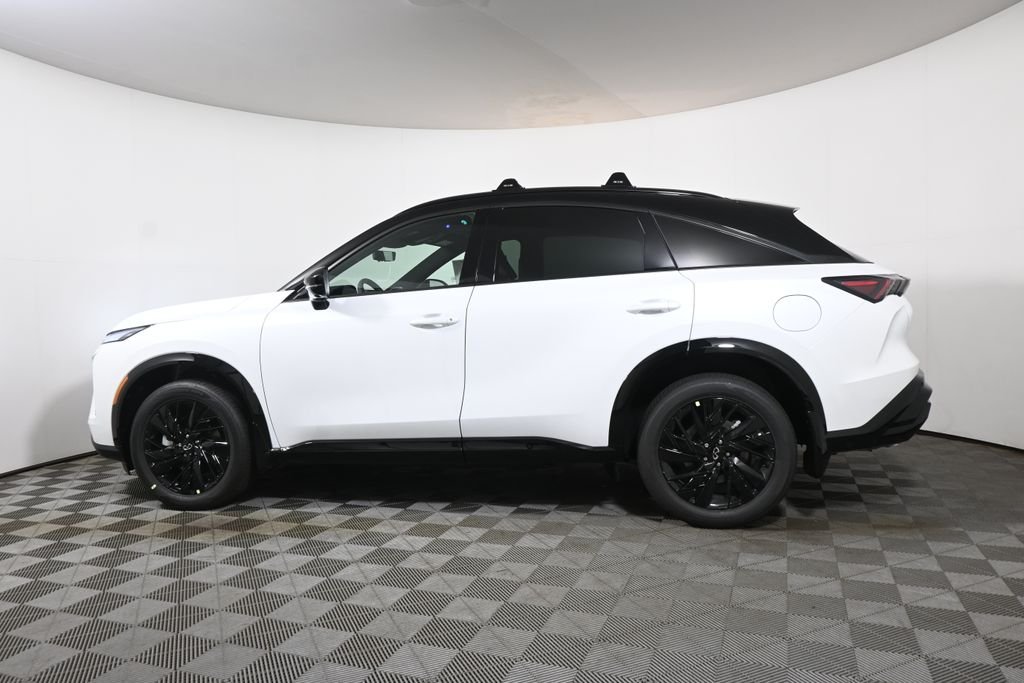 New 2027 2T RAD WHT INFINITI Sport AWD image 2