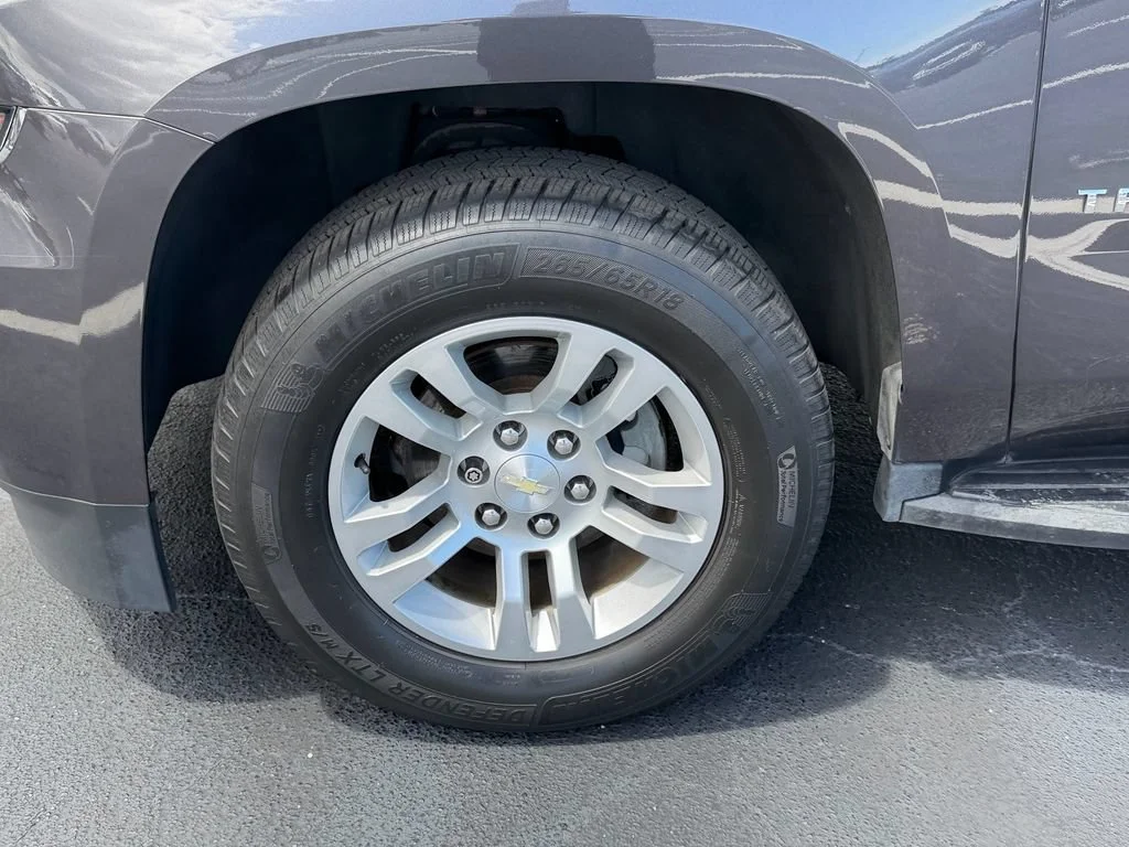 Certified Used 2018 TUNGSTEN METALLIC Chevrolet LT image 21