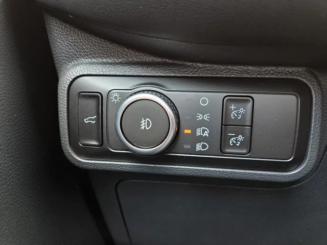 New 2026 Carbonized Gray Metallic Ford Tremor® image 19