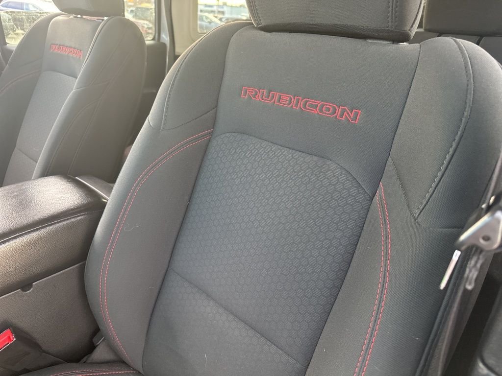 2018 Jeep Wrangler Unlimited Rubicon photo 3