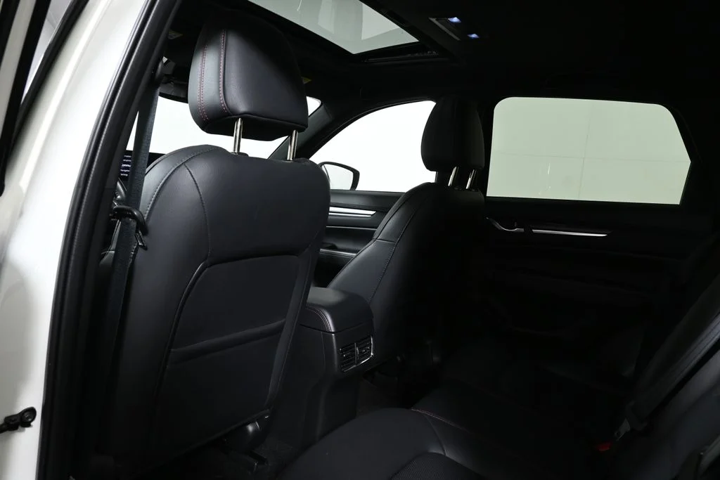 Used 2022 White Mazda 2.5 Turbo image 7