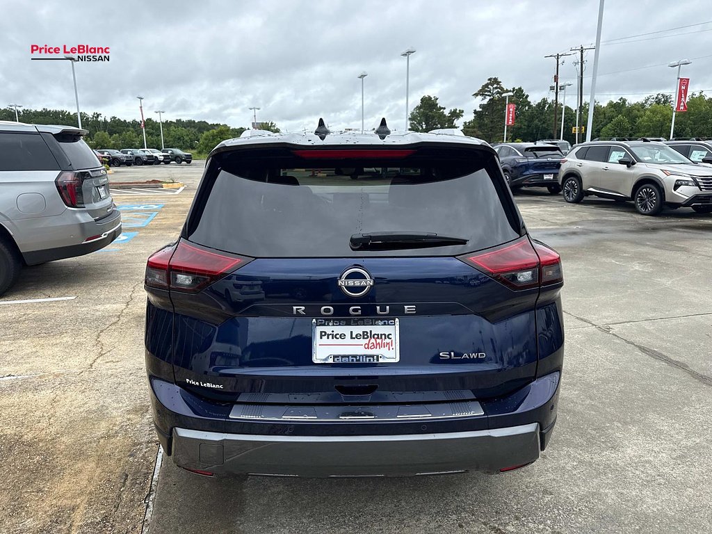 Certified Used 2025 BLUE Nissan SL image 6
