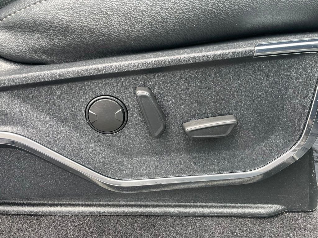 Used 2023 Gray Ford Lariat image 60