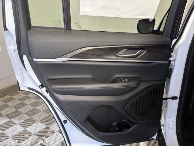 New 2026 White Jeep Altitude image 19