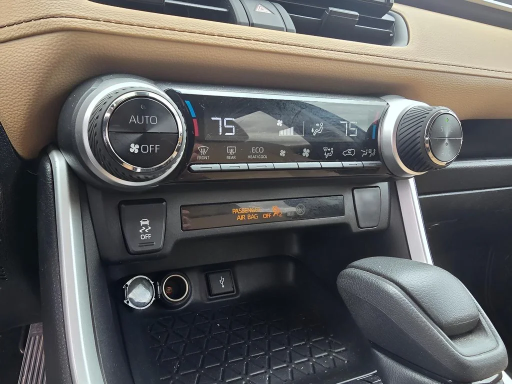 Used 2022 Midnight Black Metallic Toyota Hybrid LE image 18