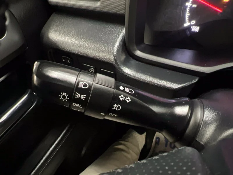 Used 2024  Toyota SR5 Premium image 21