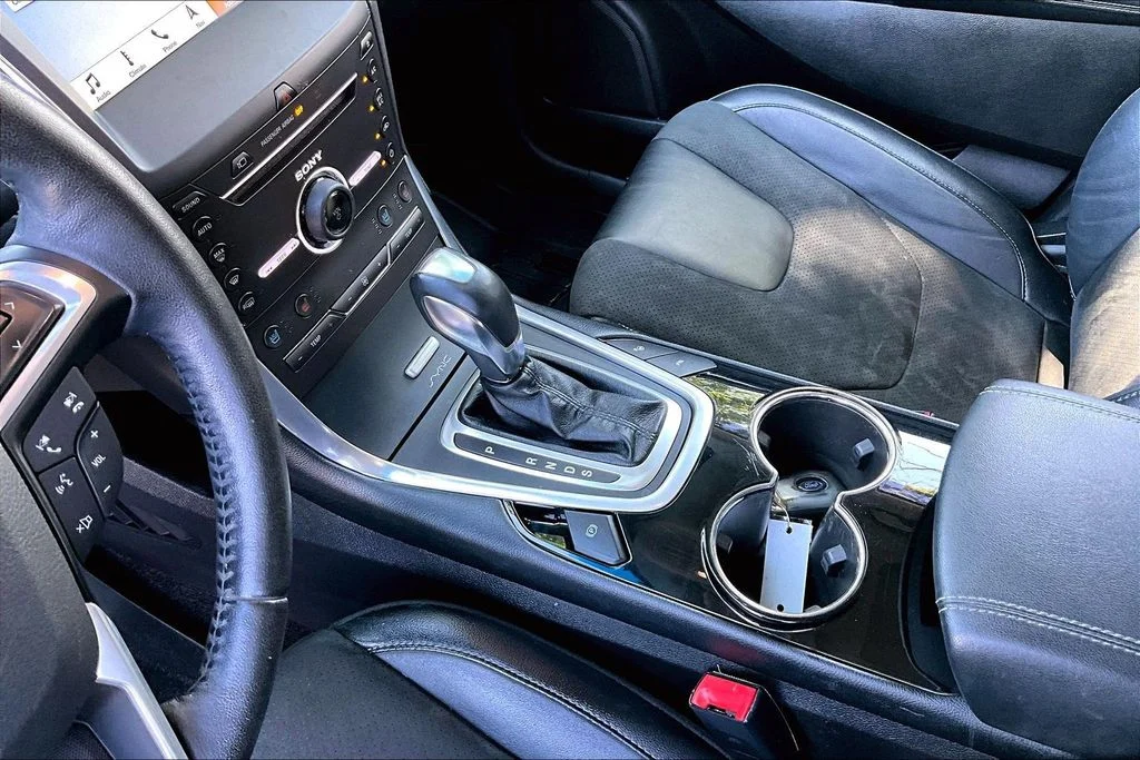 Used 2016 White Ford Sport image 18