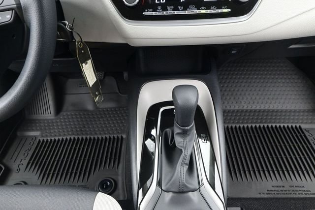 New 2026 Ice Cap Toyota LE image 7