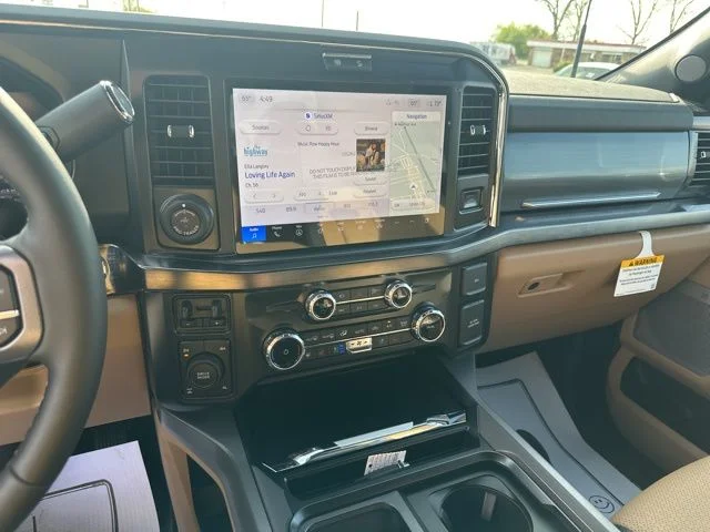 New 2026 Star White Metallic Tri-Coat Ford F-250® Lariat® image 34
