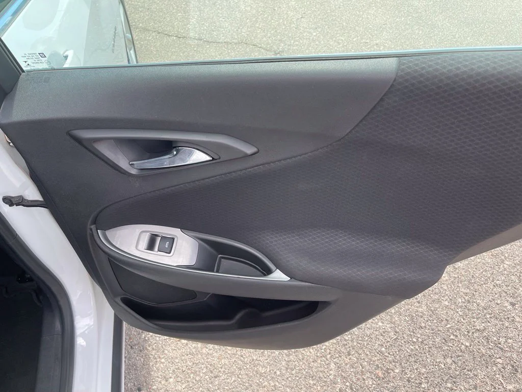 Used 2023 Summit White Chevrolet LT image 23