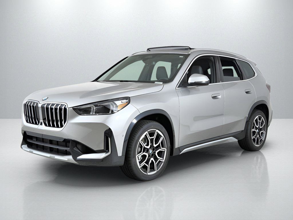 Used 2026 Space Silver Metallic BMW xDrive28i image 1