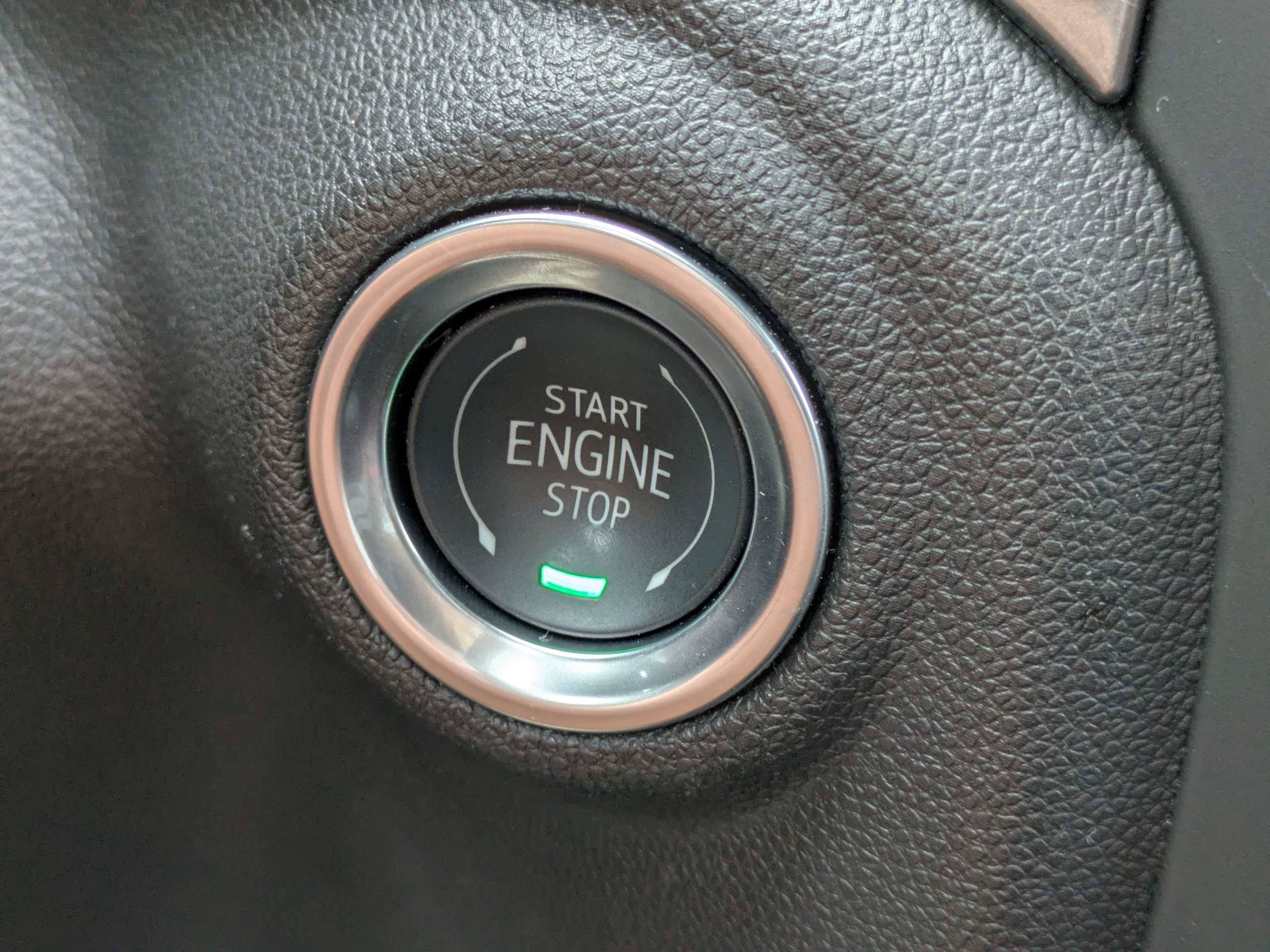 Used 2024 Summit White Chevrolet Custom image 31