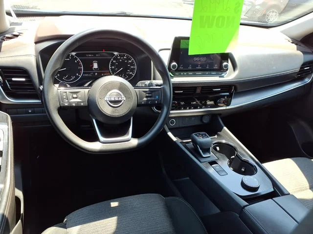 Used 2022 Black Nissan SV image 5