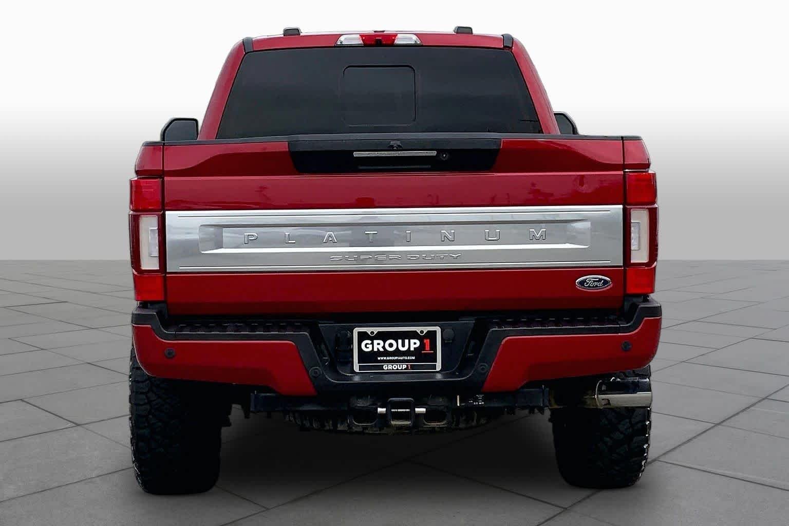 Used 2022 Rapid Red Metallic Tinted Clearcoat Ford F-250 Pickup Platinum image 5