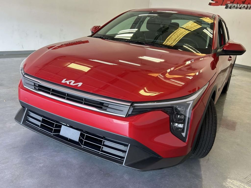 Used 2026 Red Kia LXS image 7
