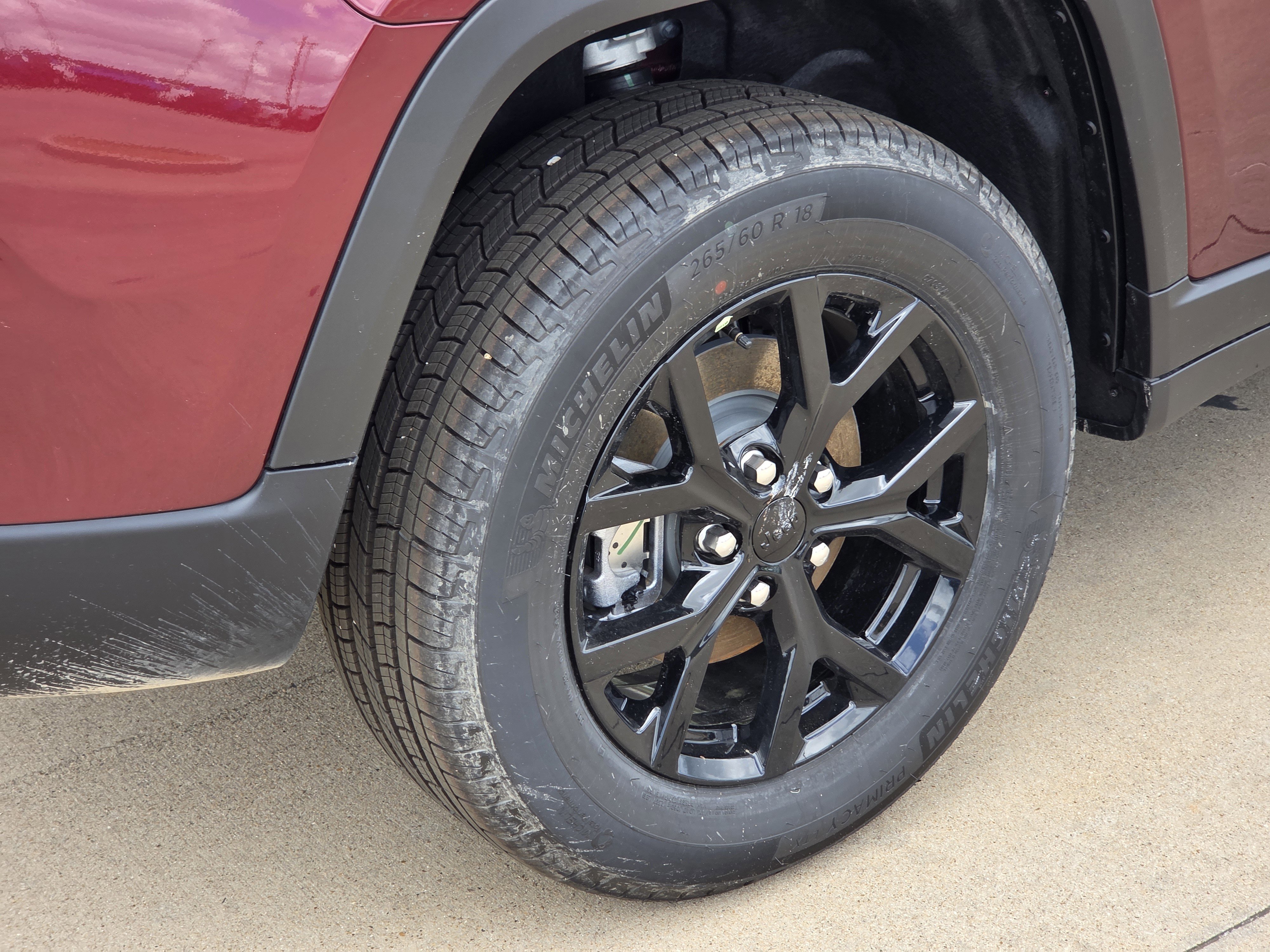 New 2026 Velvet Red Pearlcoat Jeep Laredo Altitude image 5