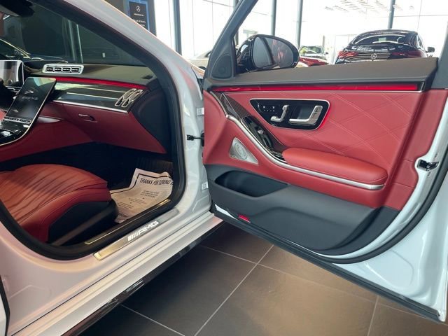 2025 Mercedes-Benz S-Class S 63 - Photo 78