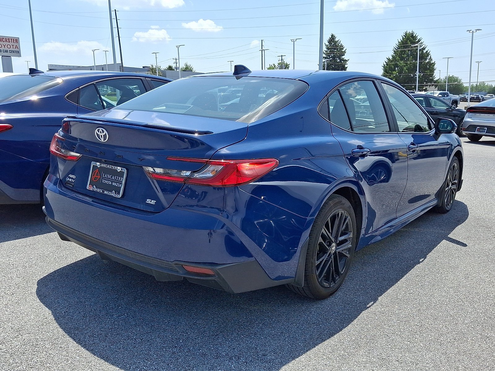 Certified Used 2025 RESERVOIR BLUE Toyota SE image 4