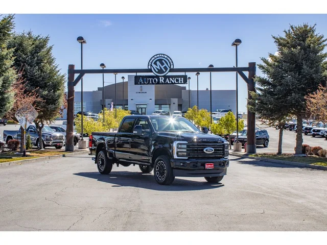 2026 Ford F-350 Super Duty Platinum
