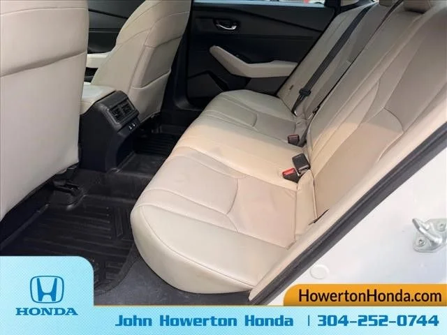 Used 2023 White Honda EX-L image 14