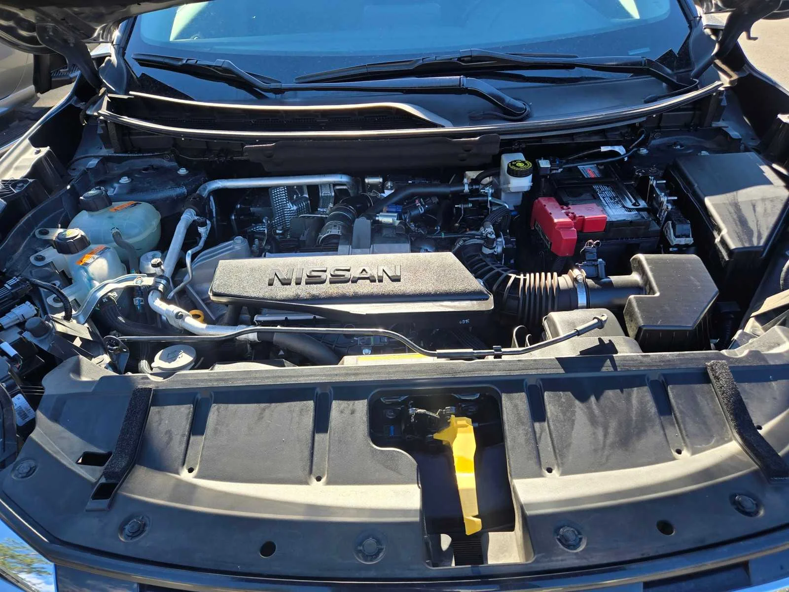 Used 2024  Nissan S image 27