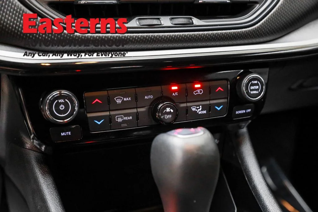 Used 2024 Gray Jeep Trailhawk image 20