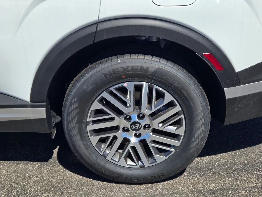 New 2026 White Pearl Hyundai SEL image 17