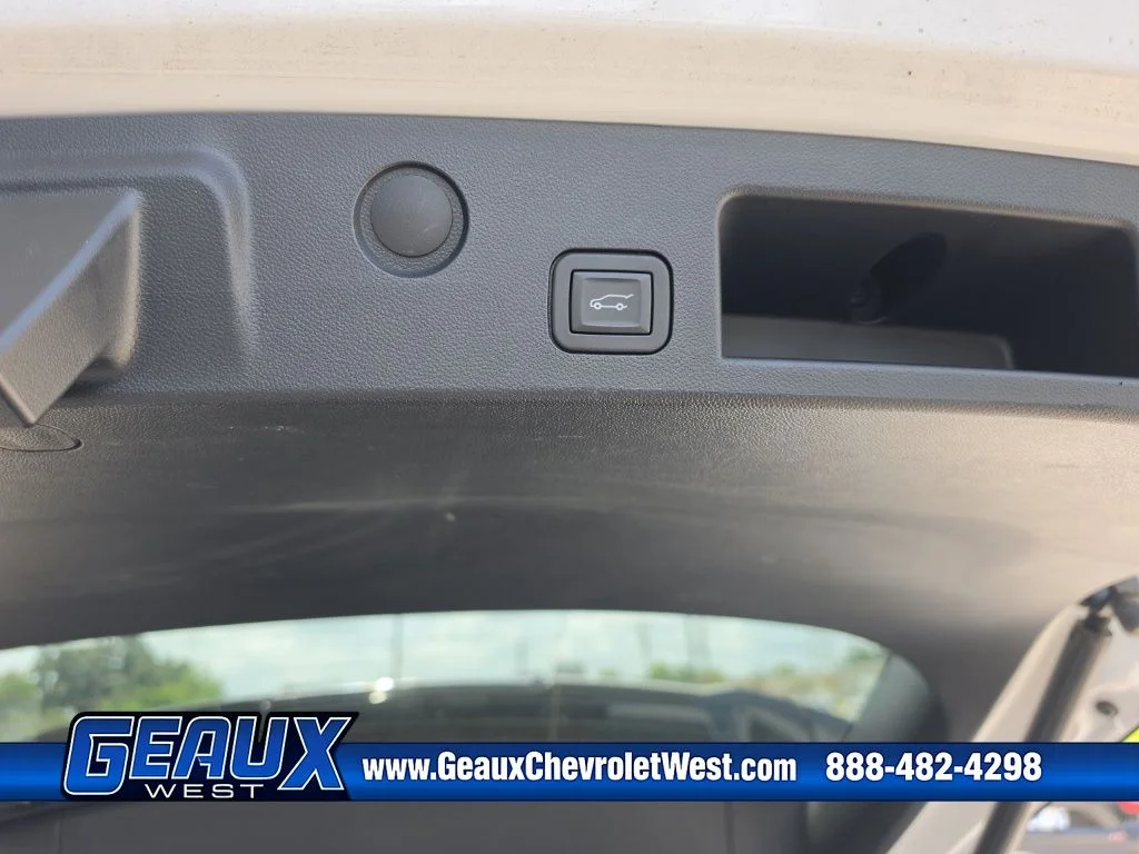 Used 2026 White Chevrolet LT image 36