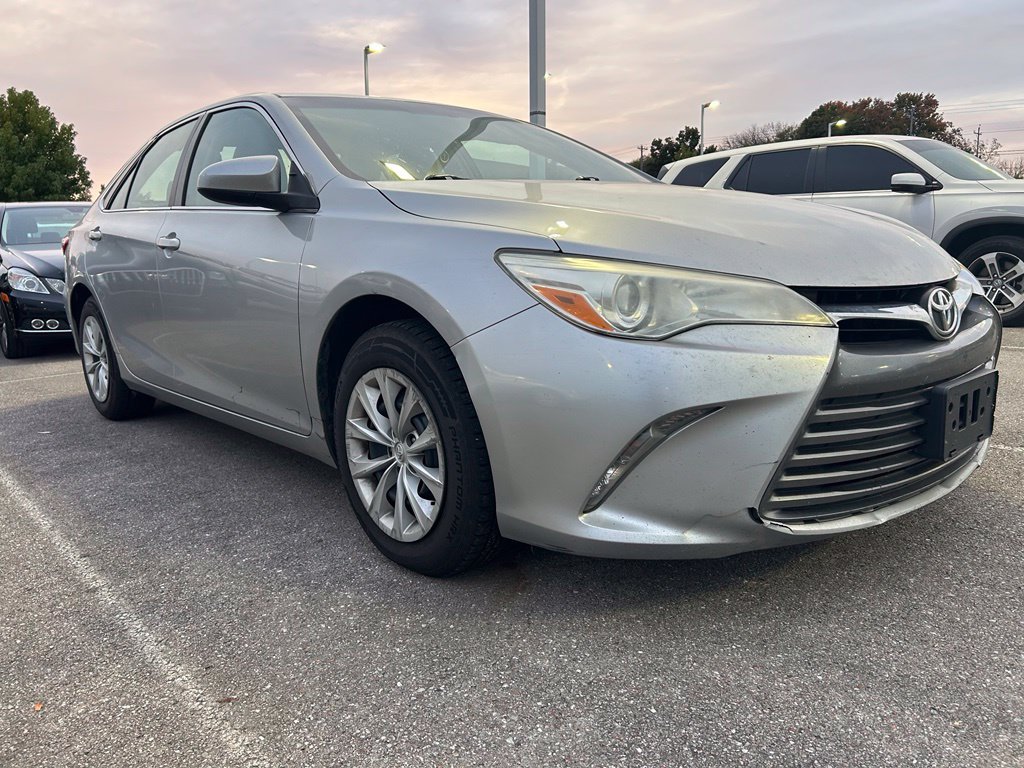 Used 2015 Toyota Camry LE with VIN 4T1BF1FK8FU105307 for sale in Gallatin, TN
