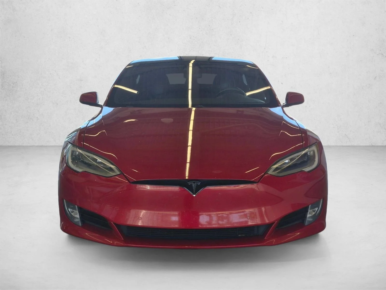 Used 2017 Red Tesla 75D image 2