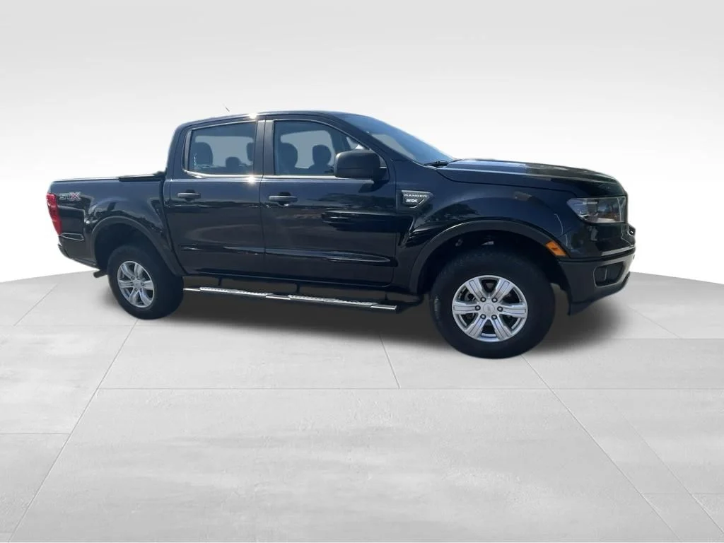 Used 2019 Black Ford XL image 27