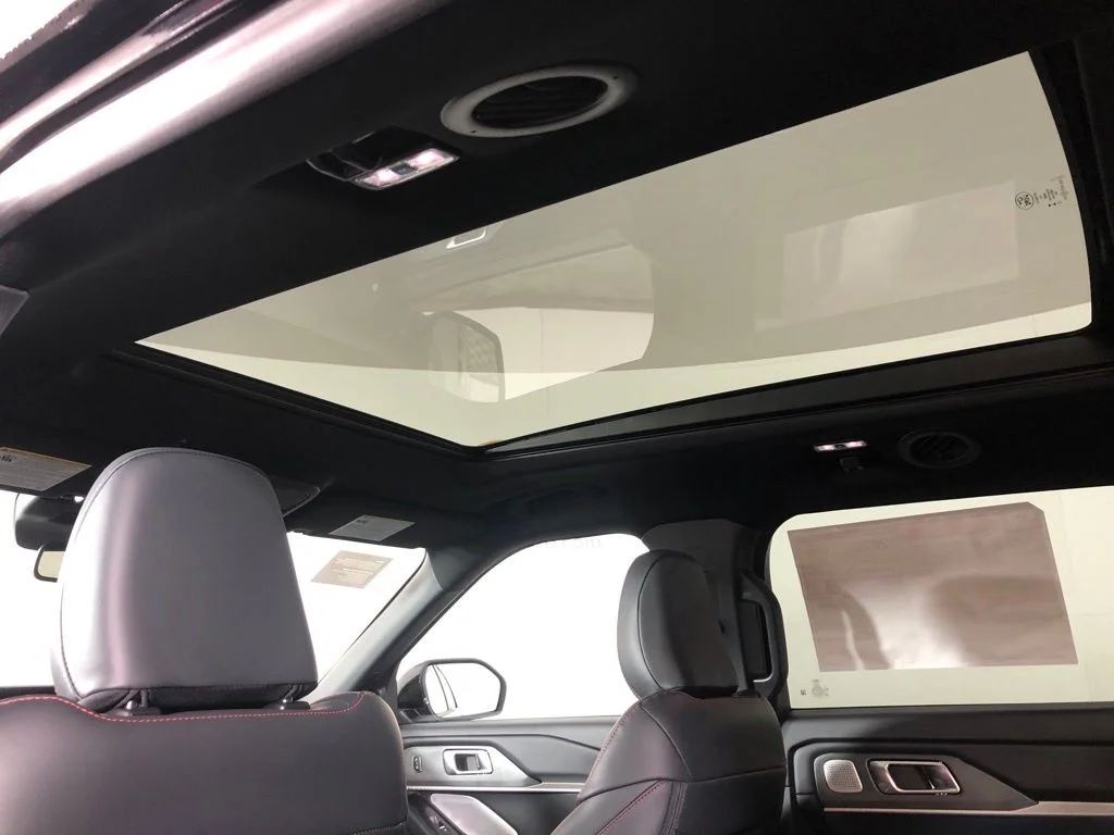New 2026 Agate Black Metallic Ford ST image 13