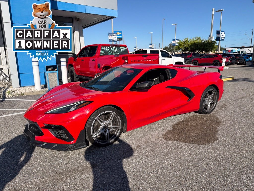 Used 2021 Red Chevrolet Stingray image 2