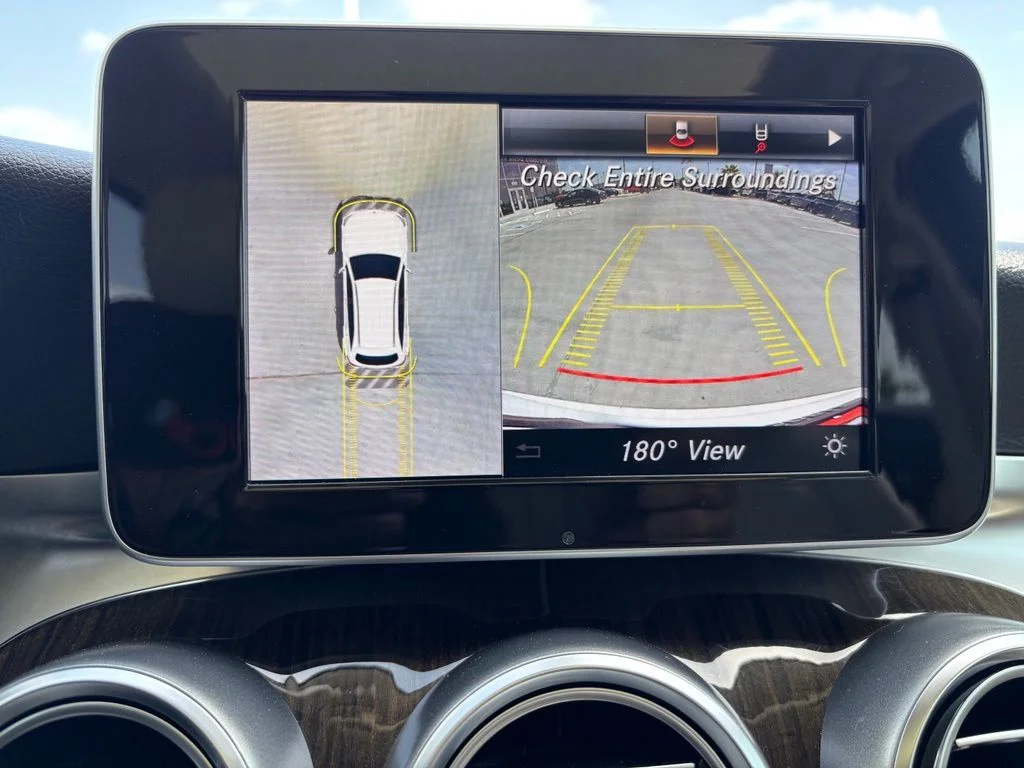 Used 2019 White Mercedes-Benz GLC 300 image 11