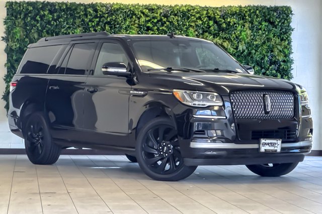 2023 Lincoln Navigator Reserve