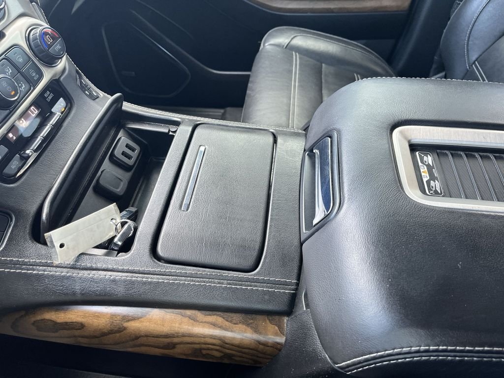 Used 2019 Gray GMC Denali image 20