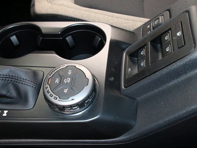 New 2025 Velocity Blue Metallic Ford Big Bend® image 25