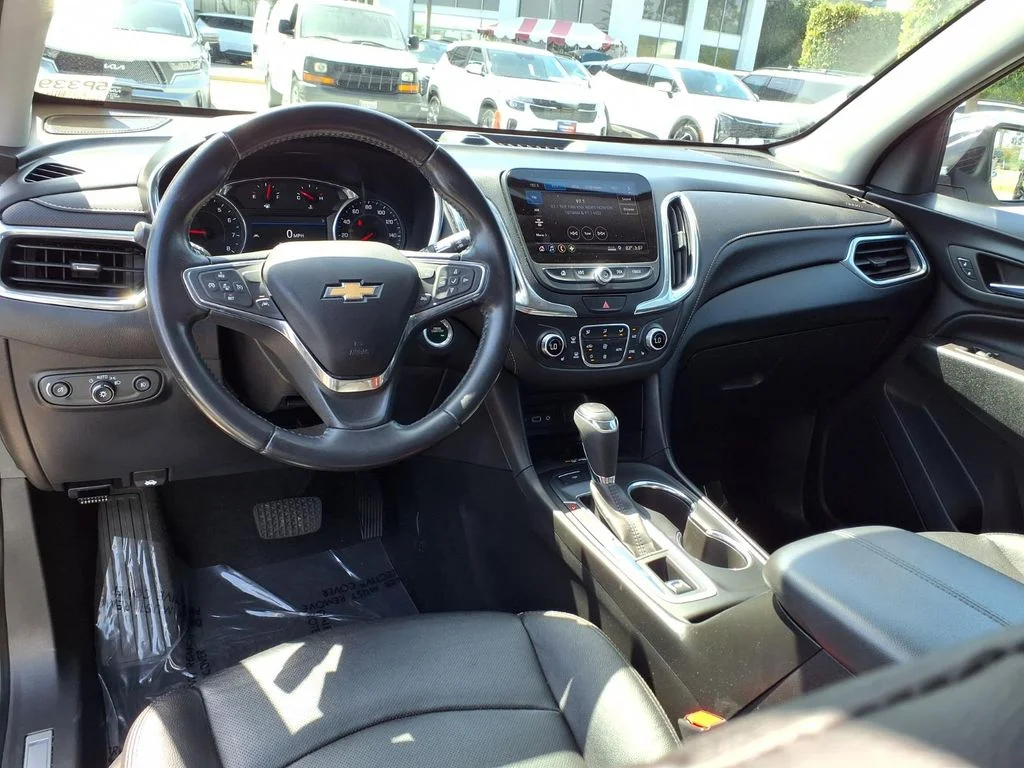 Used 2020 Silver Chevrolet Premier image 13