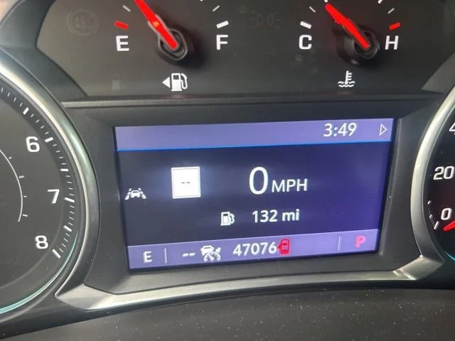 Used 2022 Blue Glow Metallic Chevrolet RS image 19