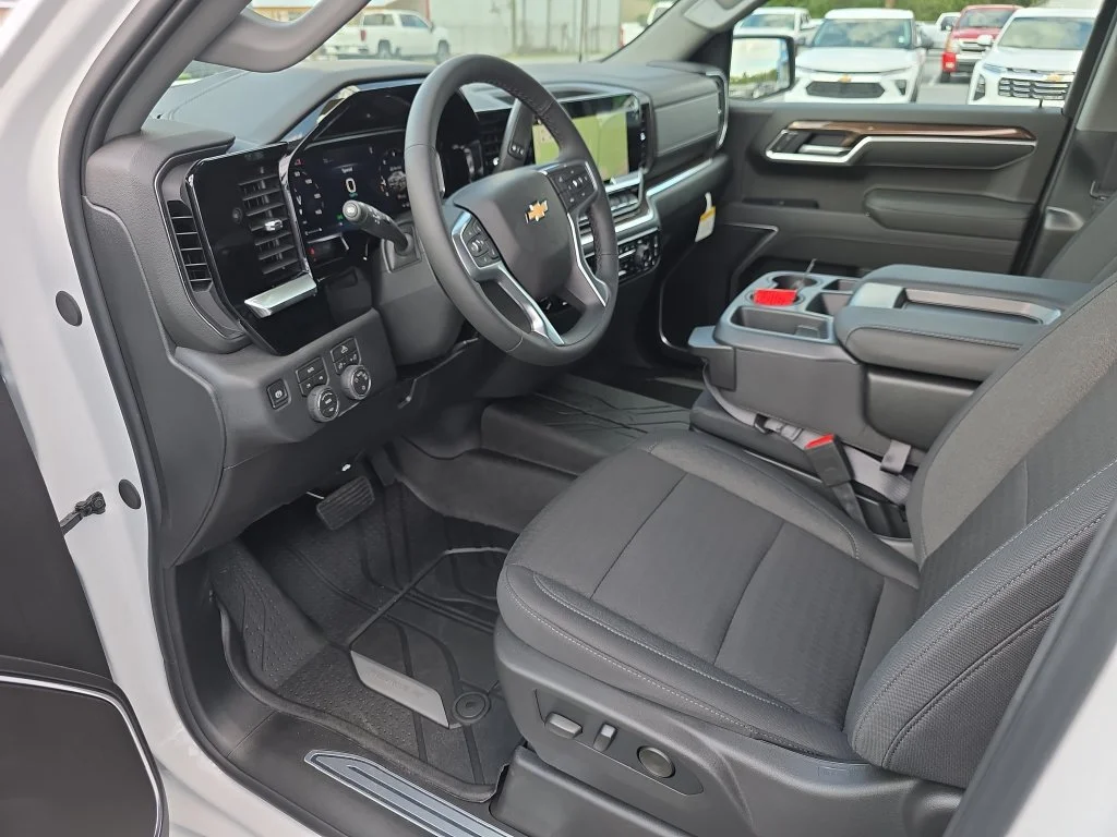 New 2026 Summit White Chevrolet LT image 11