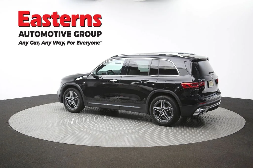 Used 2022 Black Mercedes-Benz GLB 250 image 62
