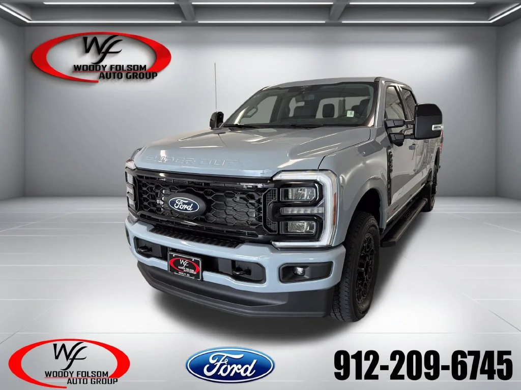 New 2027 Glacier Gray Metallic Tri-Coat Ford F-250® Lariat® image 1