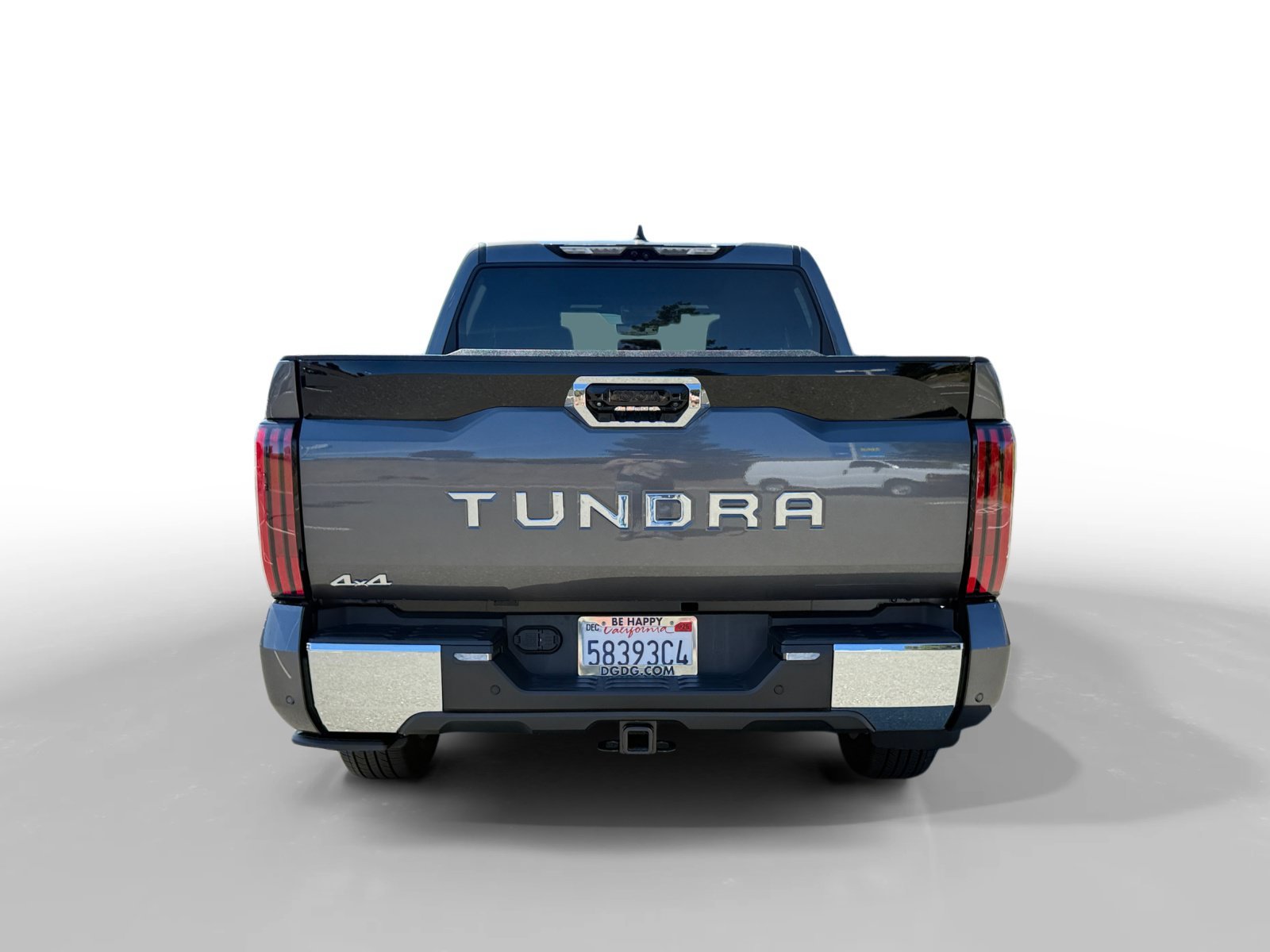 Used 2025 Magnetic Gray Metallic Toyota Platinum image 4